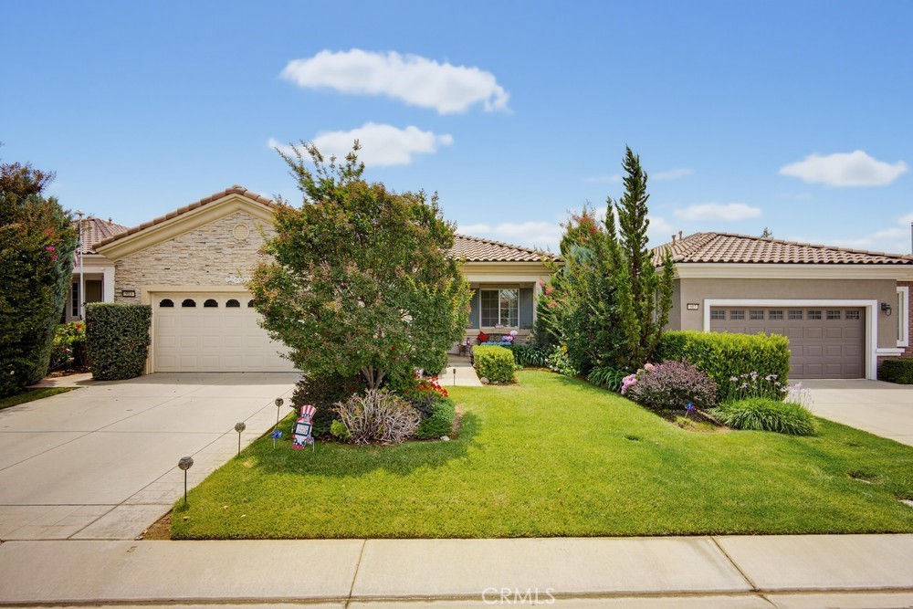 913 Avenal
