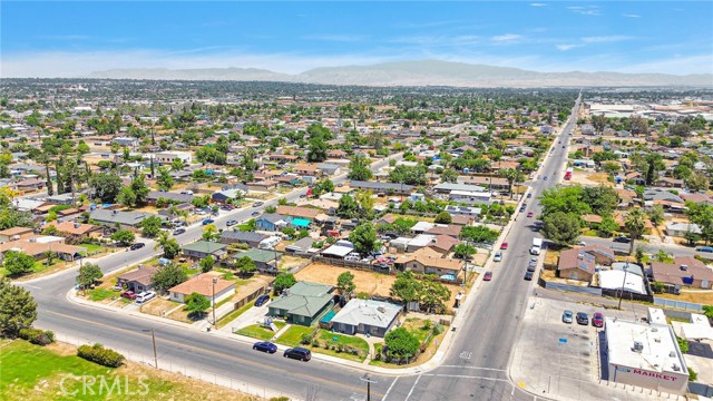 Detail Gallery Image 1 of 46 For 337 Augusta St, Bakersfield,  CA 93307 - – Beds | – Baths