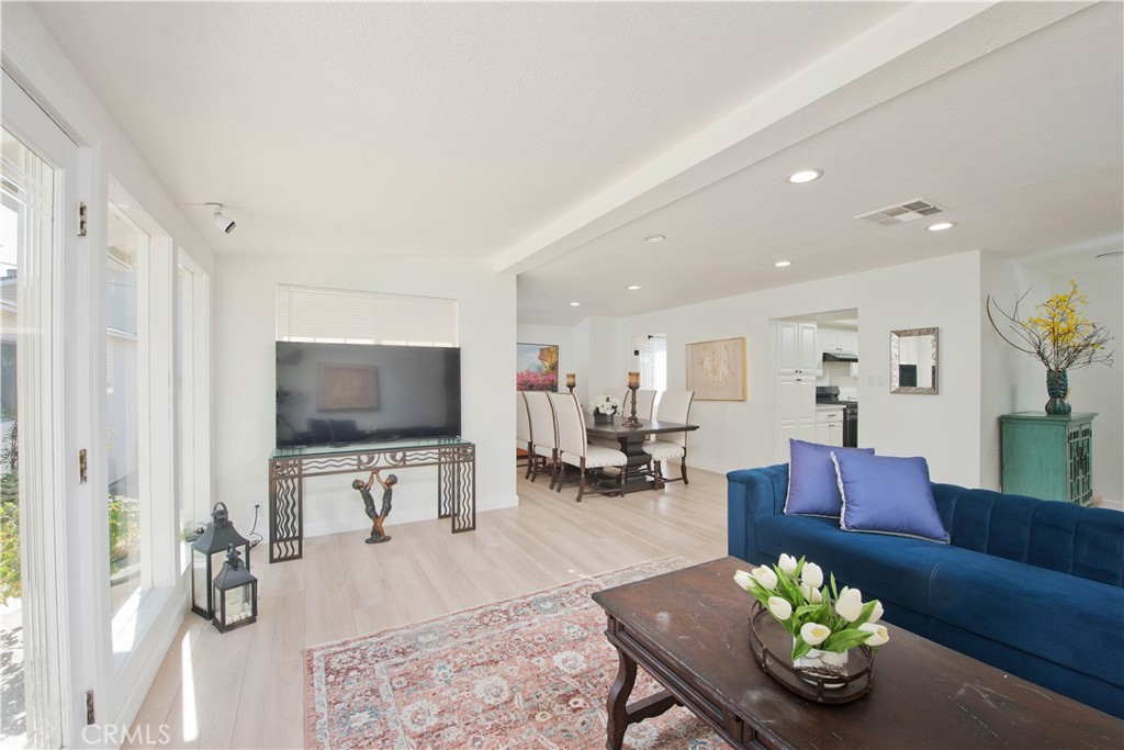 5348 Allott AvenueSherman Oaks img 5
