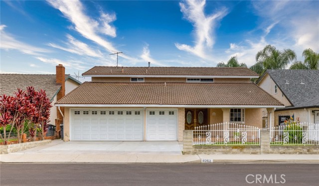8262 Suffield Street, La Palma CA: https://media.crmls.org/medias/b87a0a1c-f053-4e79-90be-a2cb5532734f.jpg