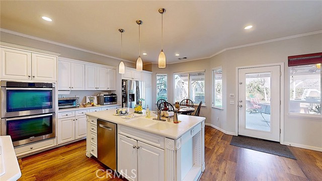 223 Vintage Drive, Turlock CA: https://media.crmls.org/medias/b87a7f97-3682-49fa-a794-f88e4bd82195.jpg