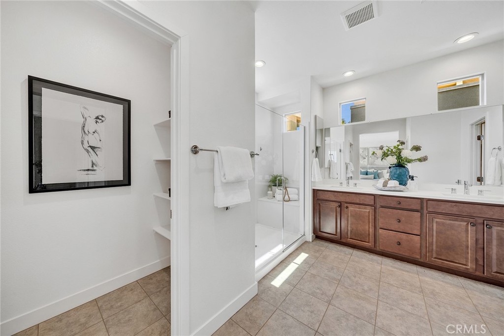 MLS #OC26156094 image #36