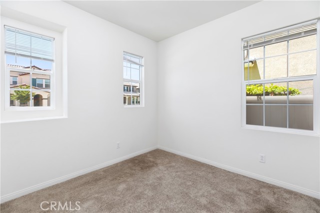 Detail Gallery Image 6 of 34 For 8822 Searcher St, Chino,  CA 91708 - 5 Beds | 3 Baths