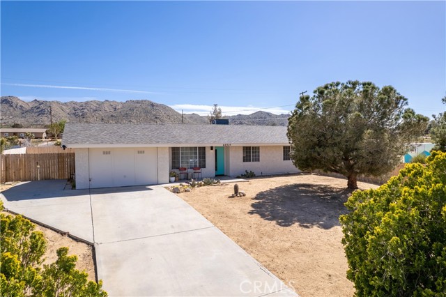 60325 Alta Mura Drive, Joshua Tree, California 92252, 3 Bedrooms Bedrooms, ,1 BathroomBathrooms,Residential Lease,For Rent,60325 Alta Mura Drive,CRDW24171939