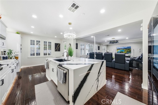 Detail Gallery Image 24 of 74 For 35409 Summerholly Ln, Murrieta,  CA 92563 - 6 Beds | 4/1 Baths