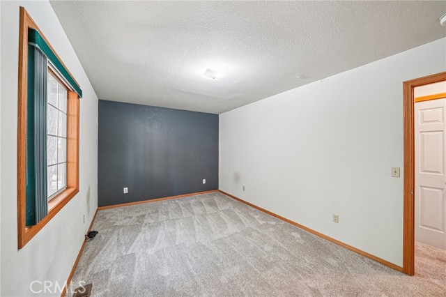 Detail Gallery Image 21 of 35 For 25274 North Rd, Twin Peaks,  CA 92391 - 3 Beds | 2/1 Baths