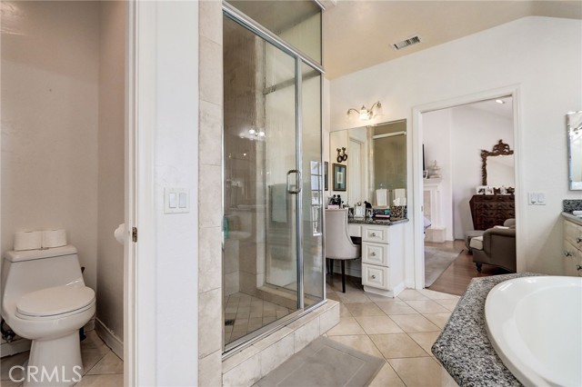 Detail Gallery Image 35 of 70 For 2025 E Balboa, Newport Beach,  CA 92661 - 4 Beds | 4 Baths