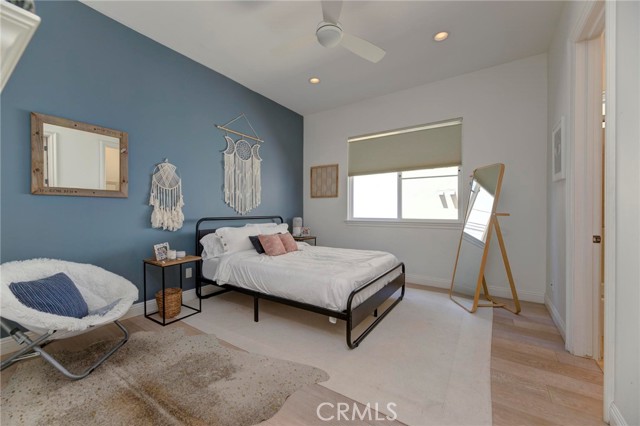 Detail Gallery Image 21 of 75 For 700 Avenue C, Redondo Beach,  CA 90277 - 5 Beds | 5/1 Baths