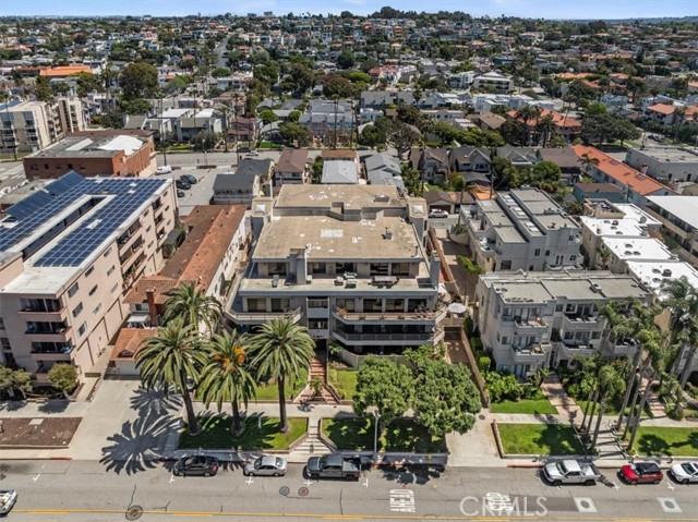 Detail Gallery Image 3 of 41 For 512 Esplanade #103,  Redondo Beach,  CA 90277 - 2 Beds | 2 Baths