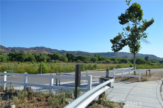 25592 Aragon Way, Yorba Linda CA: https://media.crmls.org/medias/b87f4792-6c1b-4680-9b47-a820770d6f68.jpg