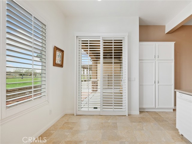 Detail Gallery Image 23 of 36 For 10364 Lakeshore Dr, Apple Valley,  CA 92308 - 2 Beds | 2 Baths