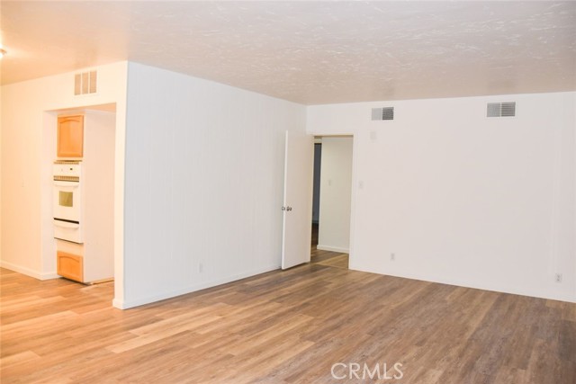 Detail Gallery Image 5 of 32 For 1637 W Malvern Ave #3,  Fullerton,  CA 92833 - 2 Beds | 1 Baths