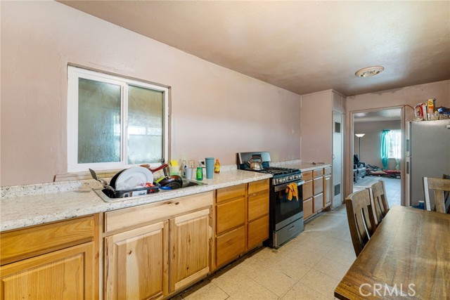 Detail Gallery Image 10 of 20 For 1009 E Cleveland Ave, Madera,  CA 93638 - 3 Beds | 1 Baths