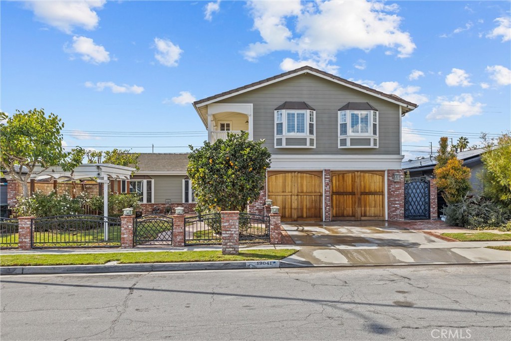 19041 Hillsboro Circle