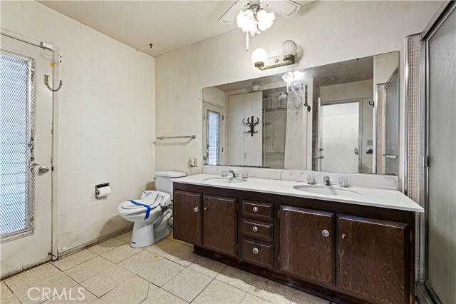 26418 Sand Canyon Road, Canyon Country CA: https://media.crmls.org/medias/b883c909-7e61-4298-86fa-9e583fc13525.jpg