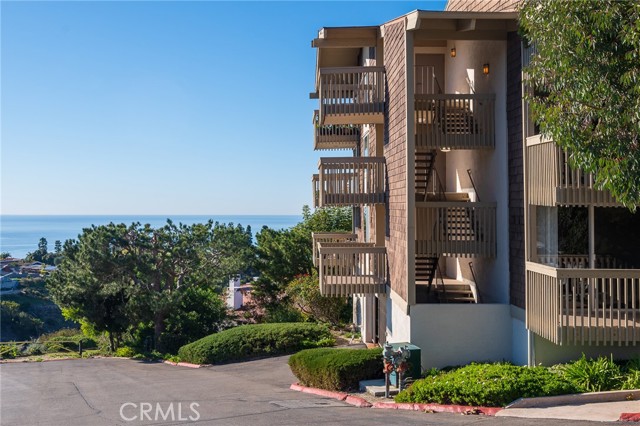 6542 Ocean Crest Drive, Rancho Palos Verdes, California 90275, 2 Bedrooms Bedrooms, ,1 BathroomBathrooms,Residential,Sold,Ocean Crest,PV22001963