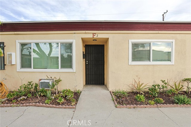 Detail Gallery Image 4 of 41 For 4109 W 5th #F2,  Santa Ana,  CA 92703 - 2 Beds | 2 Baths