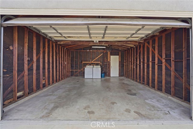 Detail Gallery Image 26 of 29 For 9809 Houghton Ave, Santa Fe Springs,  CA 90670 - 3 Beds | 2 Baths