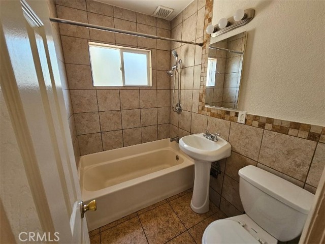 12372 1st St, Yucaipa CA: https://media.crmls.org/medias/b884eb55-27ef-4439-96f3-57e9b017a709.jpg