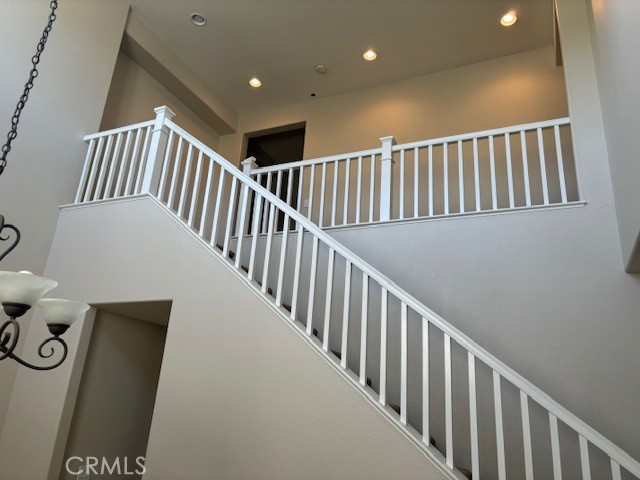 Detail Gallery Image 5 of 34 For 35473 Ambrosia Dr, Winchester,  CA 92596 - 5 Beds | 3/1 Baths