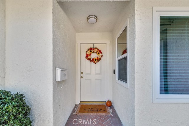 Detail Gallery Image 3 of 29 For 209 S Empire St, Anaheim,  CA 92804 - 3 Beds | 2 Baths