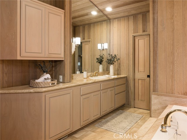 3423 Newridge Drive, Rancho Palos Verdes CA: https://media.crmls.org/medias/b886bf9c-b122-4e9e-88c0-f135b38265b5.jpg