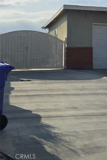 Detail Gallery Image 3 of 10 For 1788 N Acacia Ave, Rialto,  CA 92376 - 3 Beds | 2 Baths