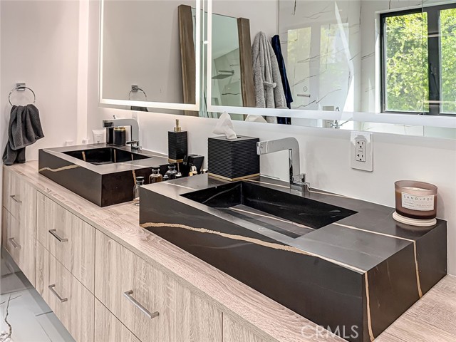 158 Bell Canyon Road, Bell Canyon CA: https://media.crmls.org/medias/b887b846-917a-4a50-839f-15c59e084062.jpg