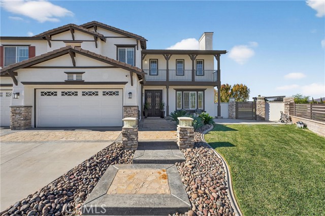 Detail Gallery Image 4 of 44 For 2634 Old Windmill Ct, Riverside,  CA 92503 - 5 Beds | 4/1 Baths