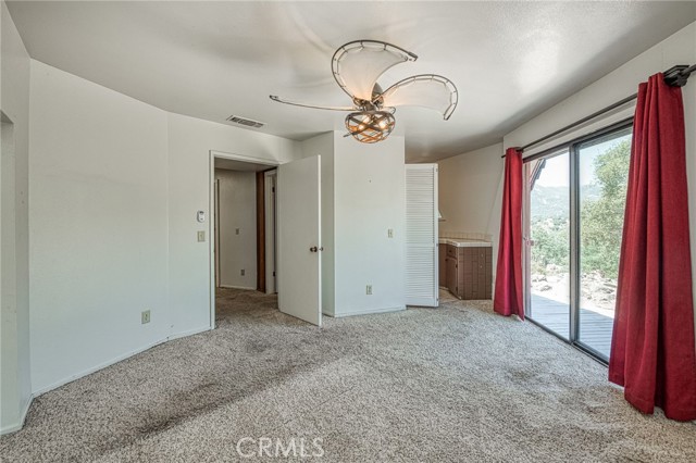 28944 Tollhouse Road, Tollhouse CA: https://media.crmls.org/medias/b8890b7e-29d7-4e7d-8f01-a01436535925.jpg