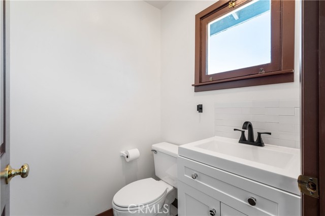 Detail Gallery Image 16 of 26 For 881 W Upland, San Pedro,  CA 90731 - 3 Beds | 1/1 Baths