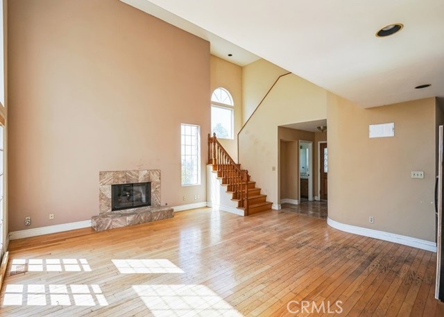 549 Lotus Street, Los Angeles CA: https://media.crmls.org/medias/b88c3d1e-f8f1-40cc-9916-f9f8bf5320db.jpg