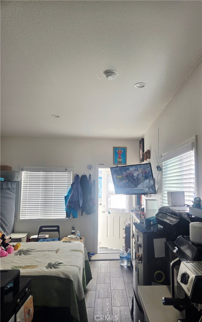 MLS #DW25171893 image #11