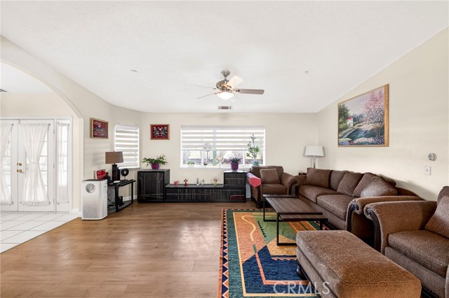 Detail Gallery Image 24 of 67 For 5635 Hollister, Phelan,  CA 92371 - 4 Beds | 3 Baths