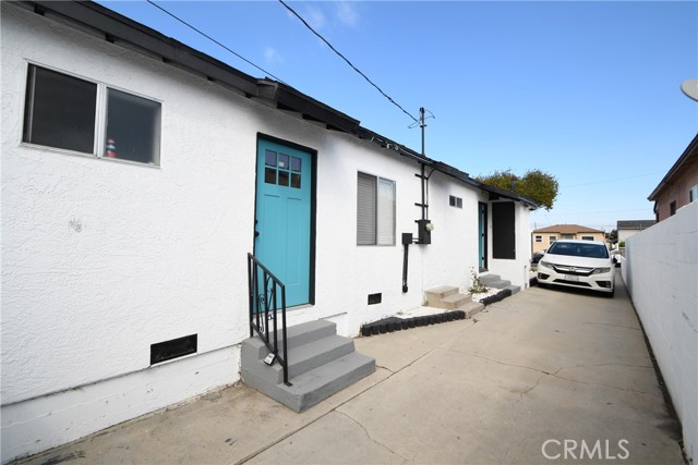 Detail Gallery Image 12 of 26 For 4028 W 160 St, Lawndale,  CA 90260 - 4 Beds | 2 Baths