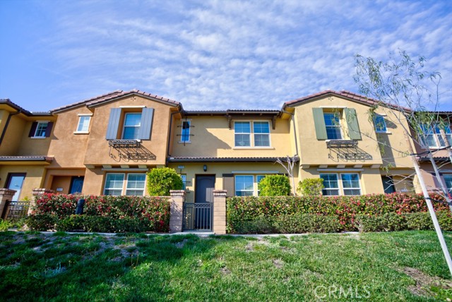 2908 E Via Fiano, Ontario, CA 91764