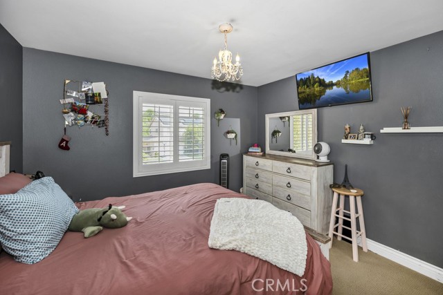 24030 Via Vizcaya, Valencia CA: https://media.crmls.org/medias/b88eacd4-69c3-4b1b-b818-b76817c3f0dd.jpg