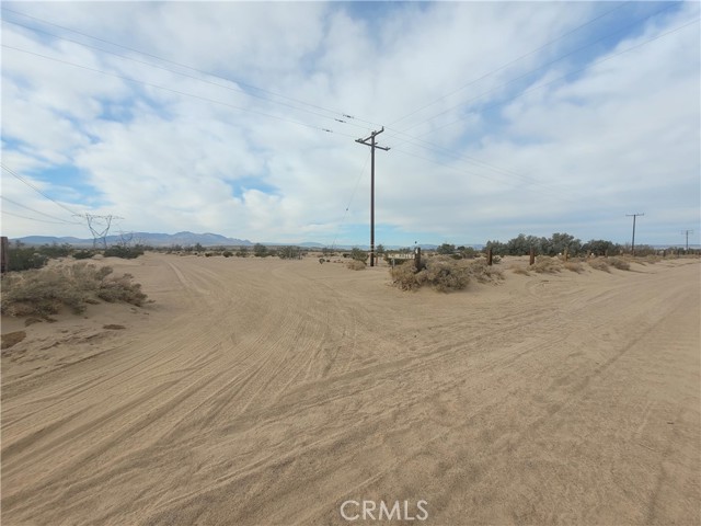 Detail Gallery Image 8 of 14 For 0 Camelot Rd, Yermo,  CA 92398 - – Beds | – Baths