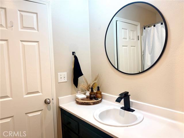 Detail Gallery Image 5 of 23 For 1881 Mitchell Ave #23,  Tustin,  CA 92780 - 2 Beds | 2 Baths