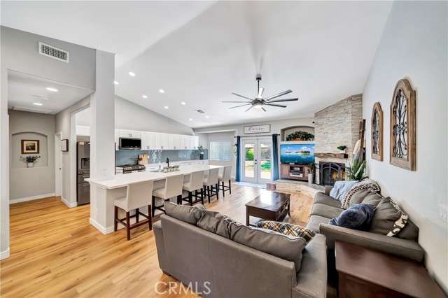 Detail Gallery Image 9 of 43 For 43938 Generation Ave, Lancaster,  CA 93536 - 3 Beds | 2 Baths