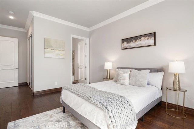 4976 Odessa Avenue, Encino CA: https://media.crmls.org/medias/b89360ff-559e-443d-b6ca-b966251a79e3.jpg