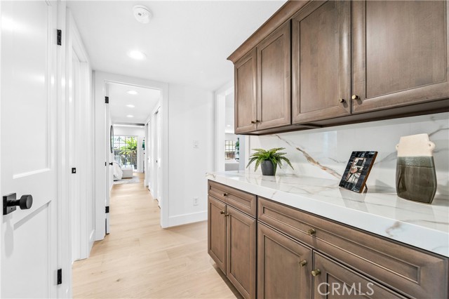 11 Rockrose Way, Irvine CA: https://media.crmls.org/medias/b8937982-e554-4b2d-b259-91e46ade2ab9.jpg