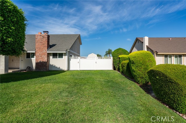 Detail Gallery Image 2 of 25 For 12464 Kumquat Pl, Chino,  CA 91710 - 4 Beds | 2 Baths