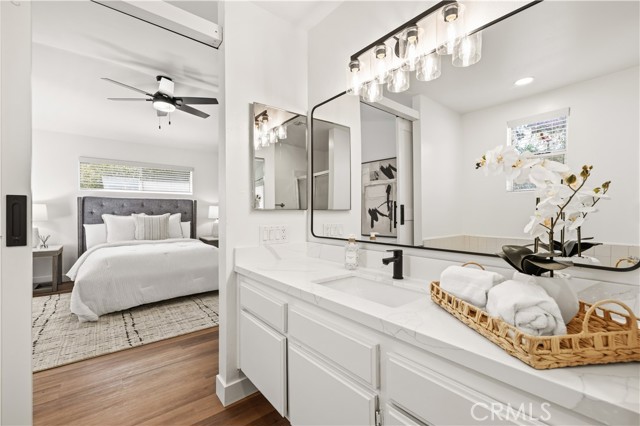 Detail Gallery Image 17 of 32 For 24603 Little Oak, Newhall,  CA 91321 - 5 Beds | 4 Baths