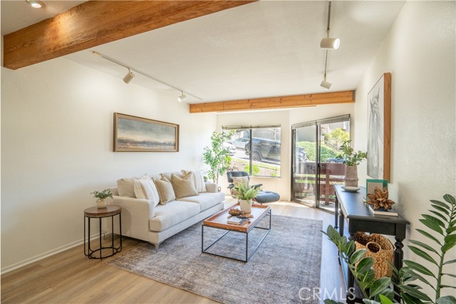 Detail Gallery Image 1 of 25 For 680 Chorro St #17,  San Luis Obispo,  CA 93401 - 2 Beds | 1 Baths