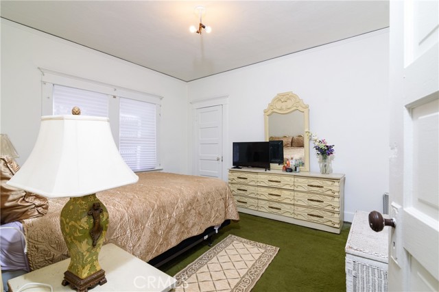 Detail Gallery Image 11 of 15 For 1593 W 47th St, Los Angeles,  CA 90062 - 3 Beds | 1/1 Baths