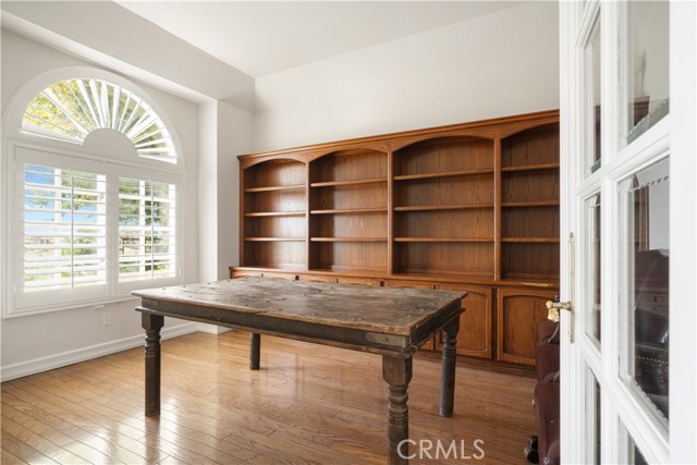34150 Pauba Road, Temecula CA: https://media.crmls.org/medias/b8952fc1-bf97-48ce-8c30-f8f644bb8384.jpg