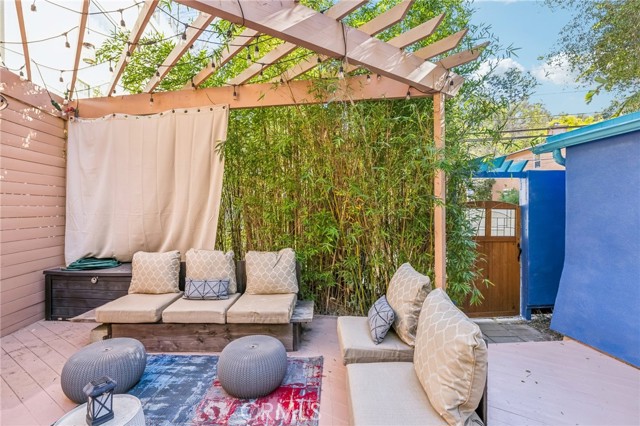2 Bed Home for Sale in Los Angeles, California