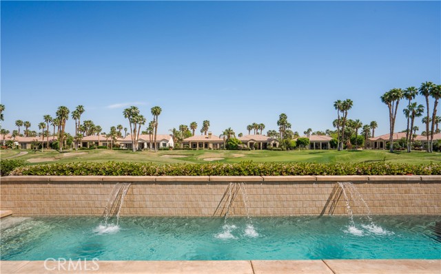 56610 Muirfield, La Quinta CA: https://media.crmls.org/medias/b895711e-65c0-4a43-90a3-68e576c91803.jpg