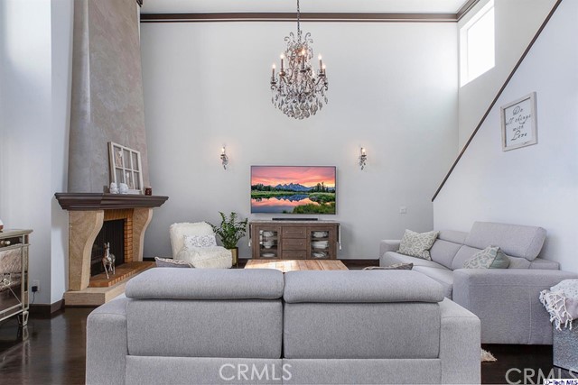1 Bed Home for Sale in Sherman Oaks, California